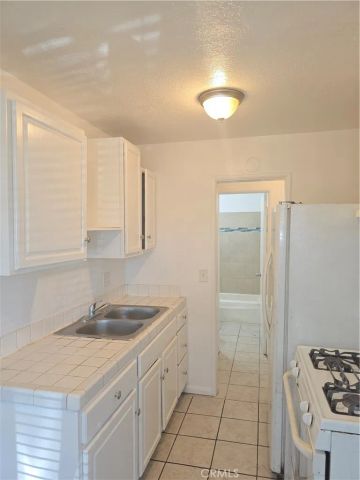 24731 Court c, San Bernardino, CA 92410