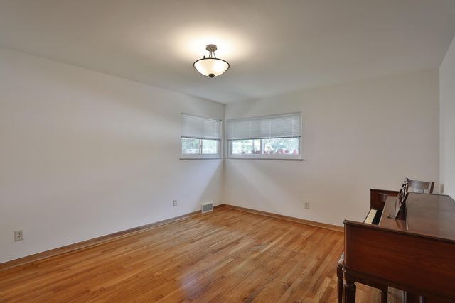 4405 Rosemary Parkway, Columbus, OH 43214