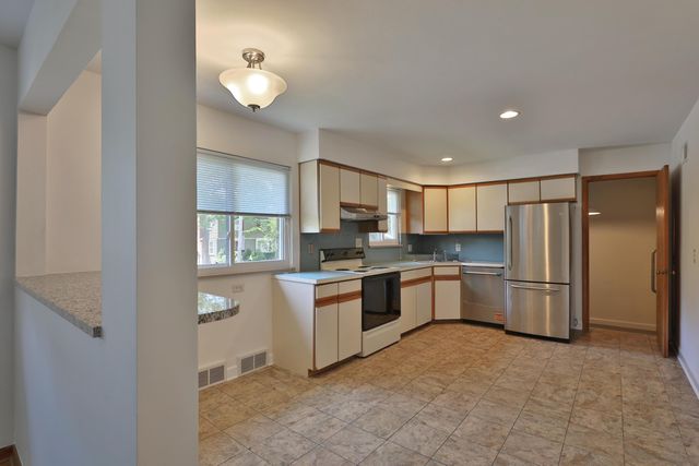 4405 Rosemary Parkway, Columbus, OH 43214