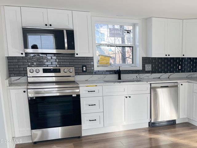 34 Center Street, Ballston Spa, NY 12020