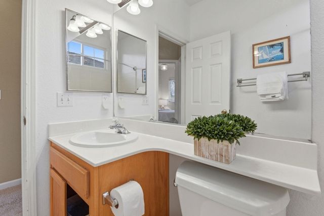 6189 6189 Fieldstone Dr, Livermore, CA 94551