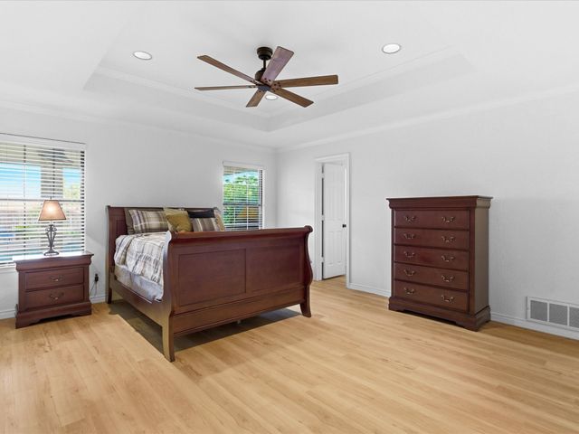 4644 Ridgeside Drive, North Richland Hills, TX 76180