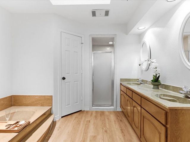 4644 Ridgeside Drive, North Richland Hills, TX 76180