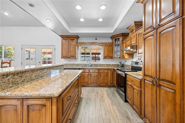 1099 Salinas, Costa Mesa, CA 92626