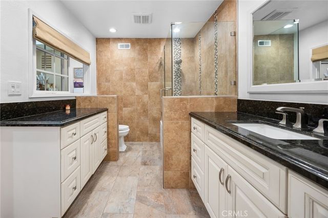 1099 Salinas, Costa Mesa, CA 92626
