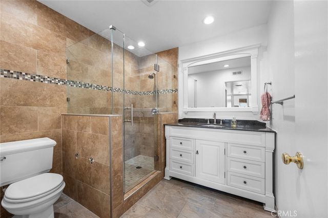 1099 Salinas, Costa Mesa, CA 92626