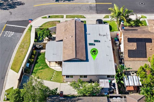 1099 Salinas, Costa Mesa, CA 92626