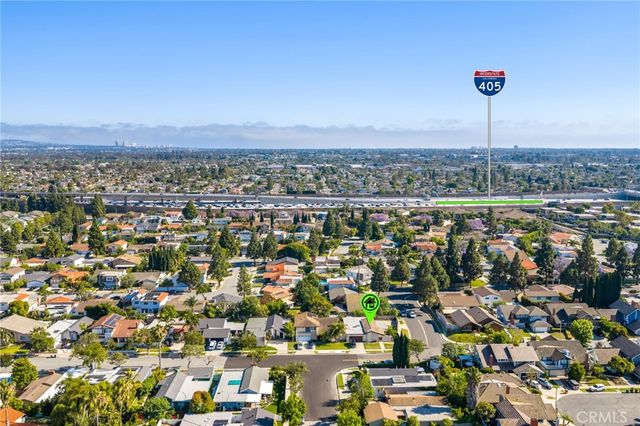 1099 Salinas, Costa Mesa, CA 92626