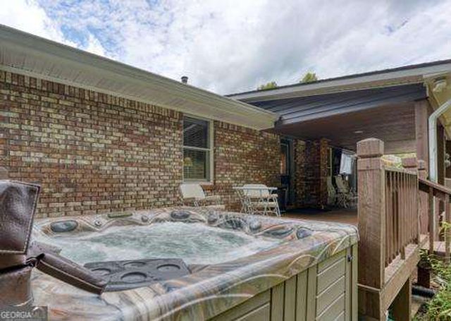 2502 Kelley Lane, Hiawassee, GA 30546