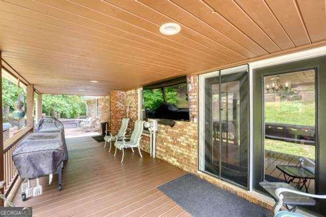 2502 Kelley Lane, Hiawassee, GA 30546