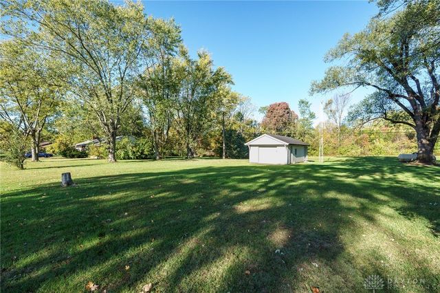 3930 Liebherr Drive, Beavercreek, OH 45430