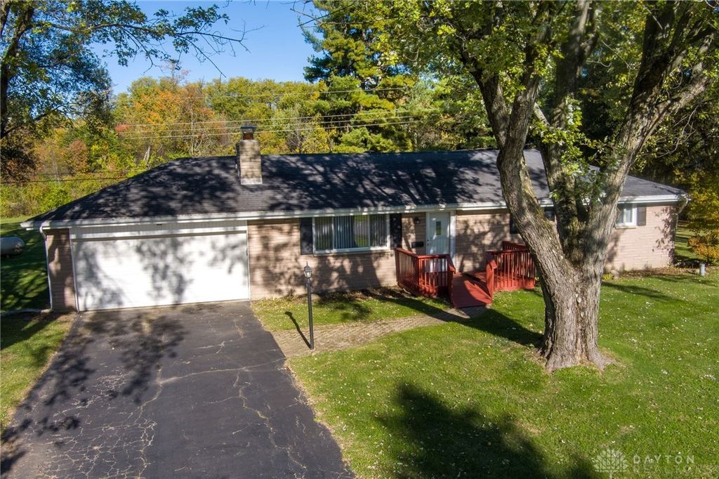 3930 Liebherr Drive, Beavercreek, OH 45430