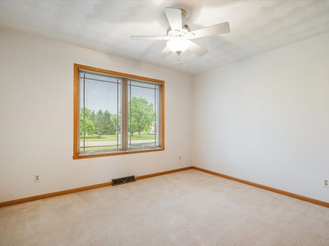 12470 ARROWWOOD Lane, Belvidere, IL 61008