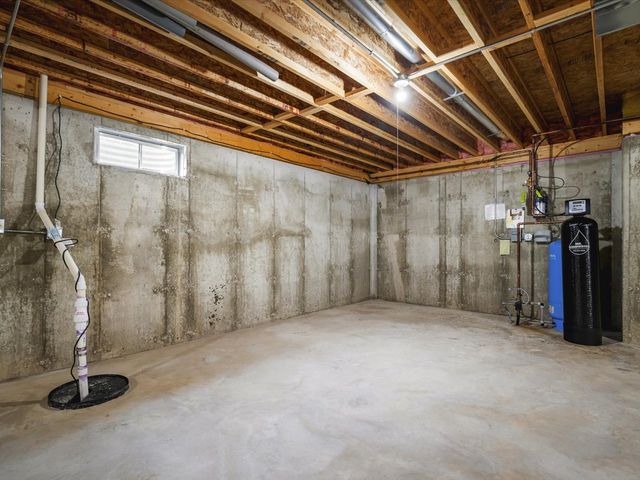 12470 ARROWWOOD Lane, Belvidere, IL 61008