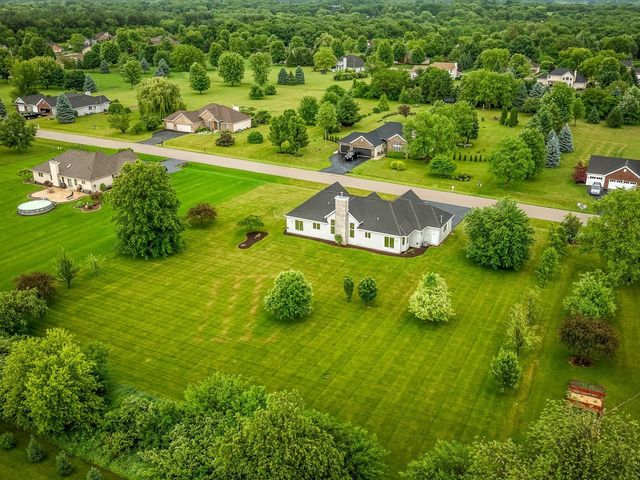 12470 ARROWWOOD Lane, Belvidere, IL 61008