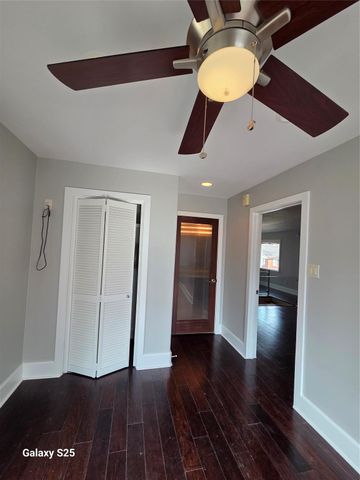 446 Heights Boulevard 6, Houston, TX 77007