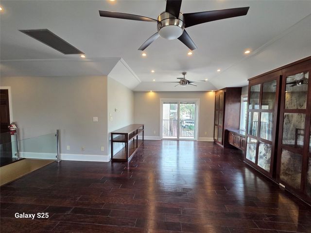 446 Heights Boulevard 6, Houston, TX 77007