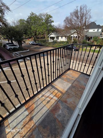 446 Heights Boulevard 6, Houston, TX 77007