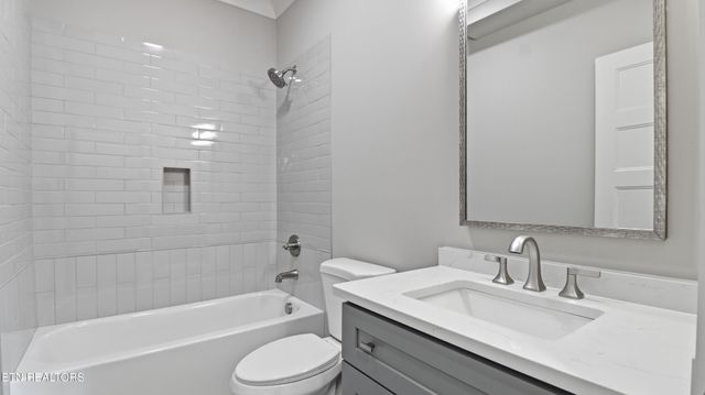 8118 Carolina Cherry Lane, Knoxville, TN 37919