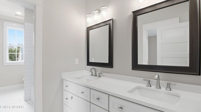 8118 Carolina Cherry Lane, Knoxville, TN 37919