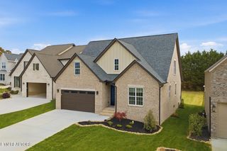 8118 Carolina Cherry Lane, Knoxville, TN 37919