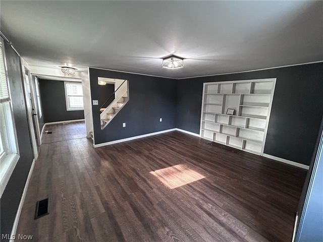 712 Front Street, Marietta, OH 45750