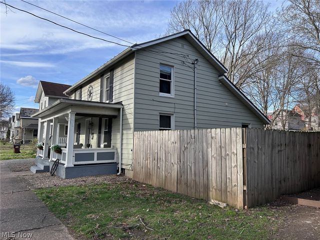 712 Front Street, Marietta, OH 45750