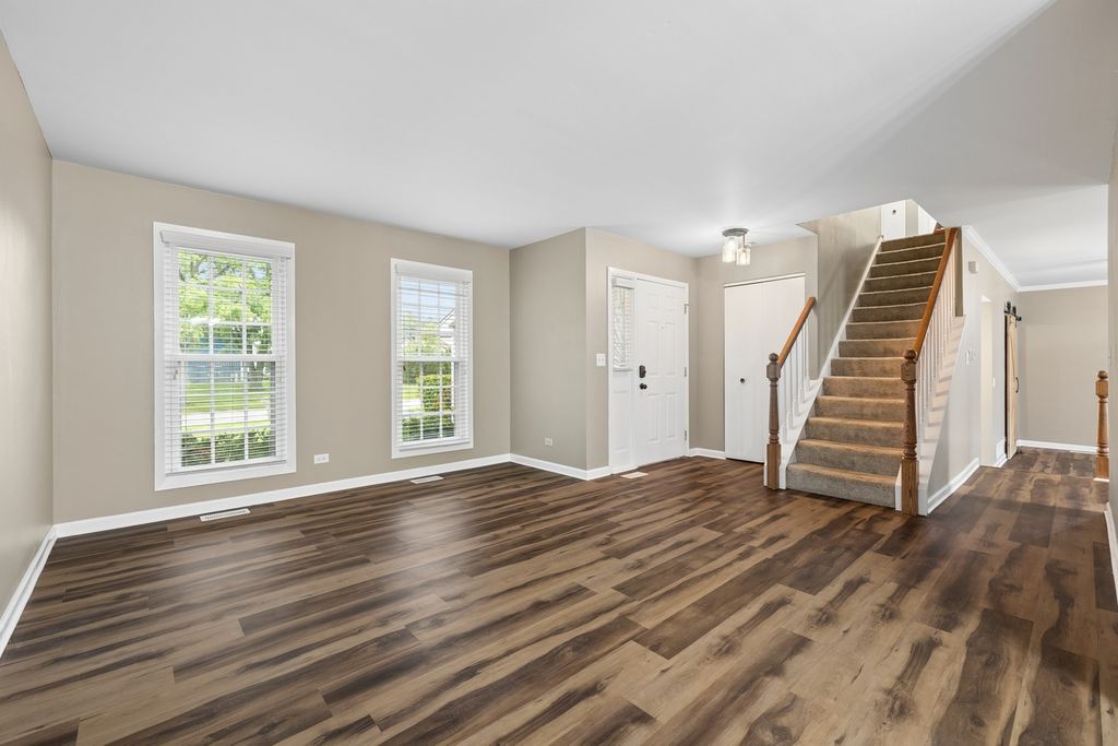 388 Woodhollow Lane, Bartlett, IL 60103 — photo 3