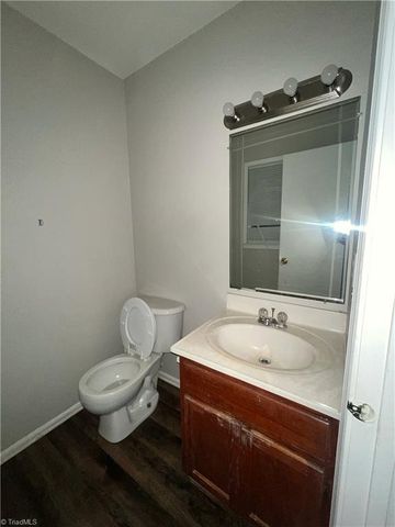 1301 Highland Avenue, Winston-salem, NC 27101