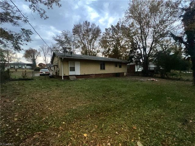 1301 Highland Avenue, Winston-salem, NC 27101