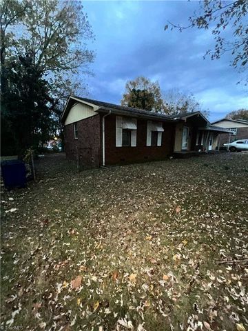 1301 Highland Avenue, Winston-salem, NC 27101