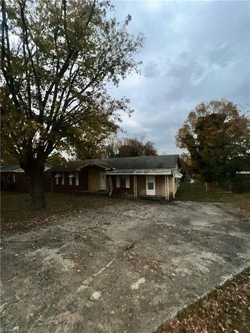 1301 Highland Avenue, Winston-salem, NC 27101