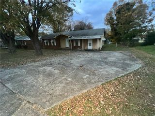 1301 Highland Avenue, Winston-salem, NC 27101