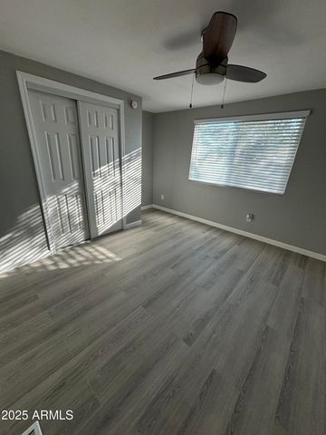 5745 W MARYLAND Avenue 8, Glendale, AZ 85301