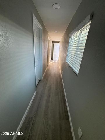 5745 W MARYLAND Avenue 8, Glendale, AZ 85301