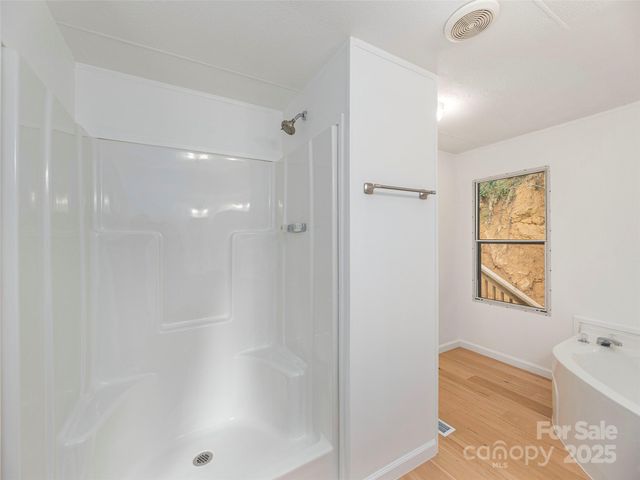 590 Hutch Mountain Road, Fletcher, NC 28732