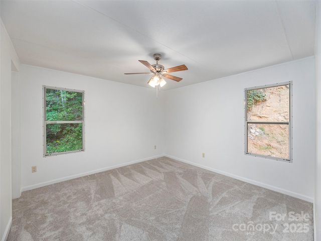 590 Hutch Mountain Road, Fletcher, NC 28732