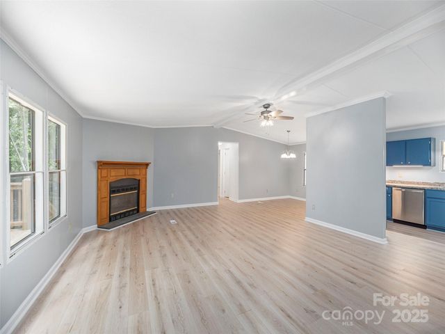 590 Hutch Mountain Road, Fletcher, NC 28732