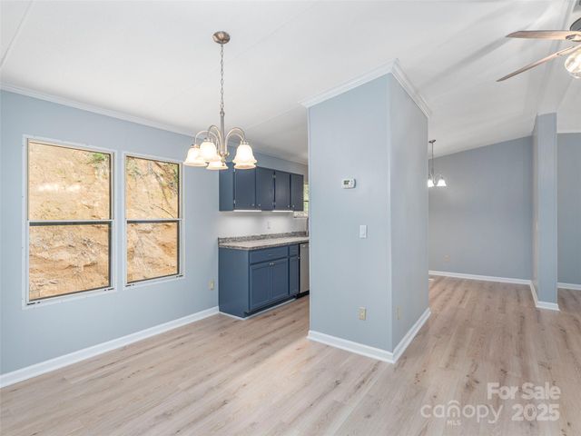 590 Hutch Mountain Road, Fletcher, NC 28732