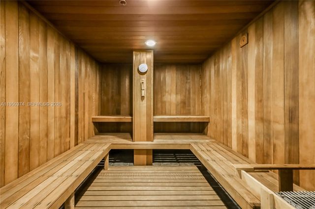 9601 Collins Ave T3, Bal Harbour, FL 33154