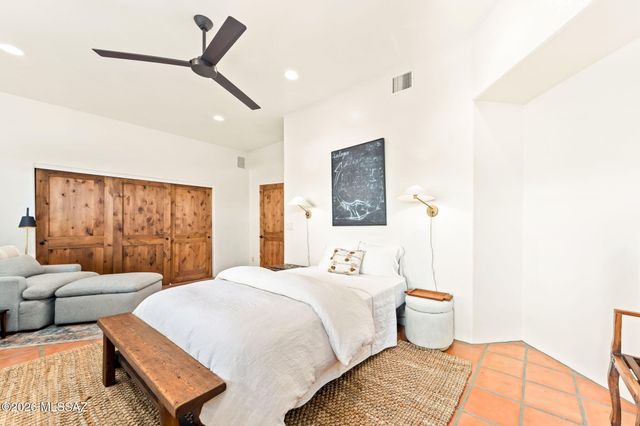 1712 N Coral Bells Drive, Tucson, AZ 85745