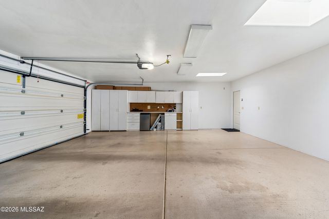 1712 N Coral Bells Drive, Tucson, AZ 85745