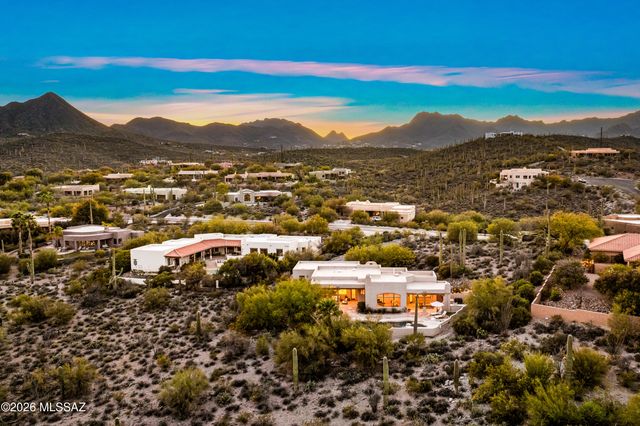 1712 N Coral Bells Drive, Tucson, AZ 85745