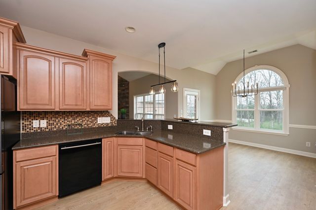 312 Jewel Pl, Mount Juliet, TN 37122