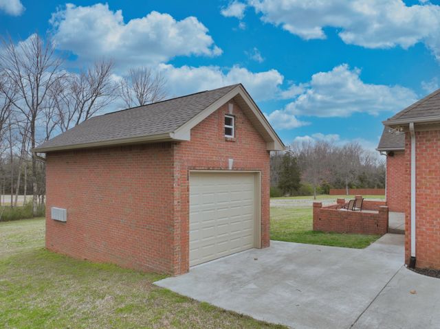 312 Jewel Pl, Mount Juliet, TN 37122