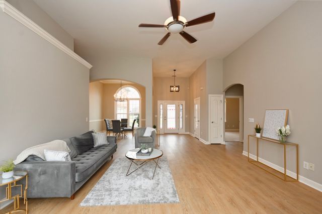 312 Jewel Pl, Mount Juliet, TN 37122