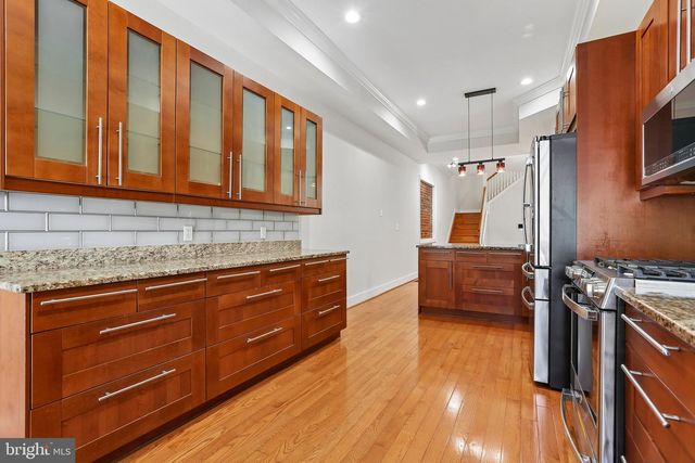 914 NEWINGTON AVE, Baltimore, MD 21217