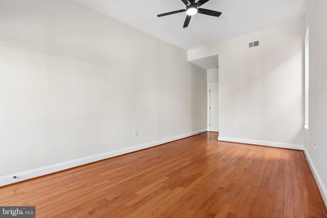914 NEWINGTON AVE, Baltimore, MD 21217