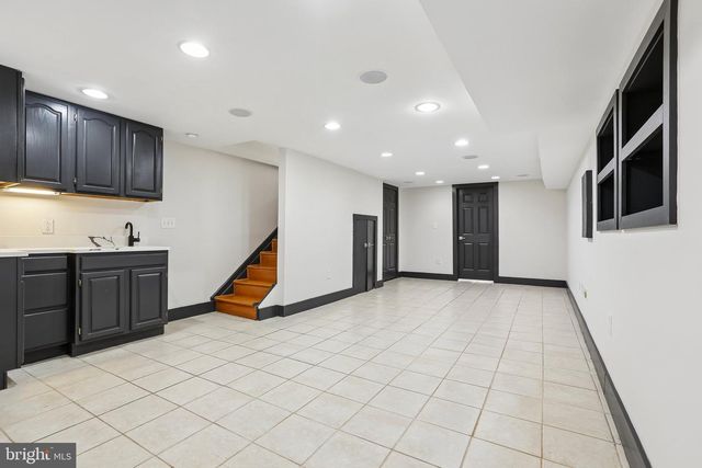 914 NEWINGTON AVE, Baltimore, MD 21217