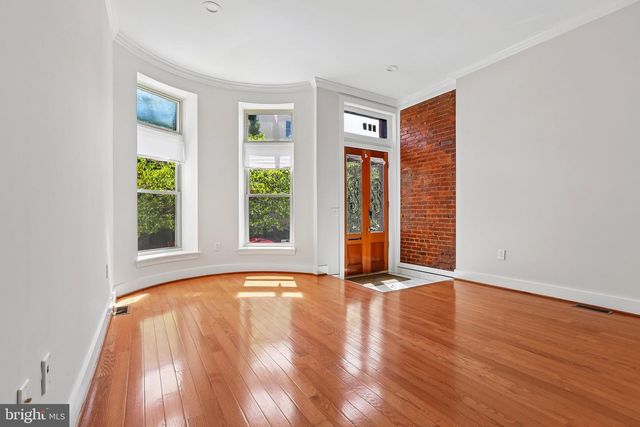 914 NEWINGTON AVE, Baltimore, MD 21217